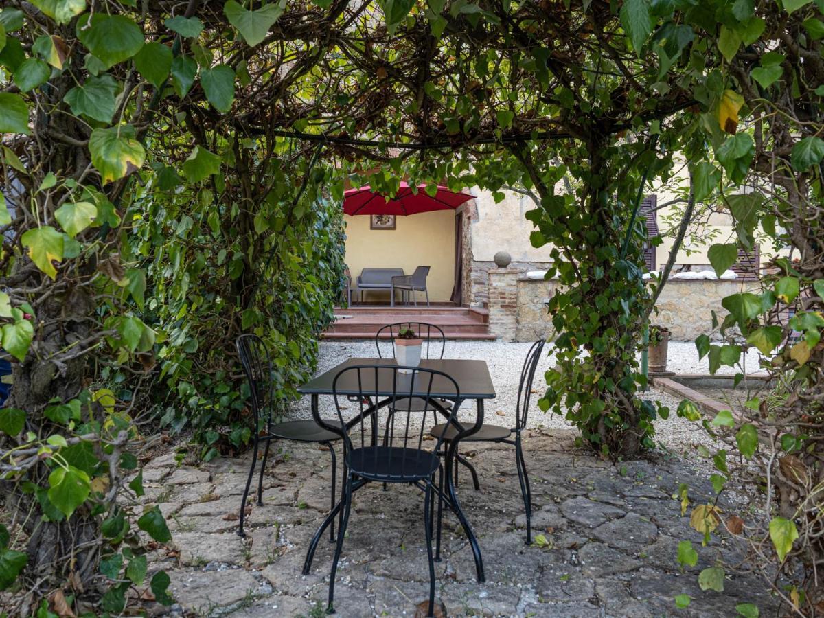 Podere Mona Pomarance Exterior foto