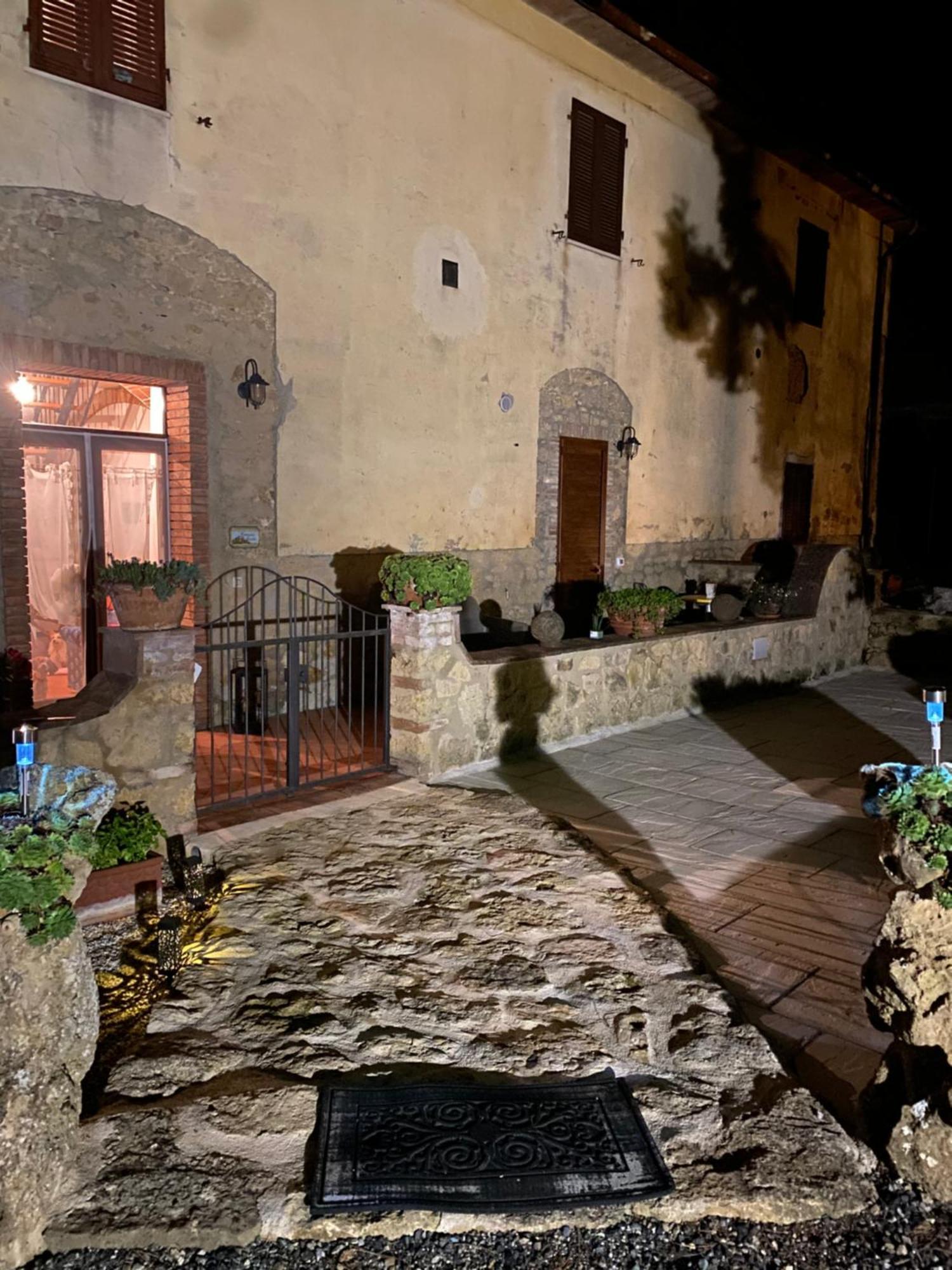 Podere Mona Pomarance Exterior foto